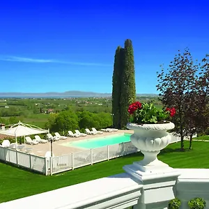https://relais-villa-belvedere.it-lombardy.com
