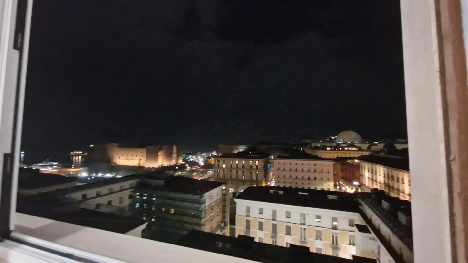 Guest house Neapolitan Skyscraper Suites