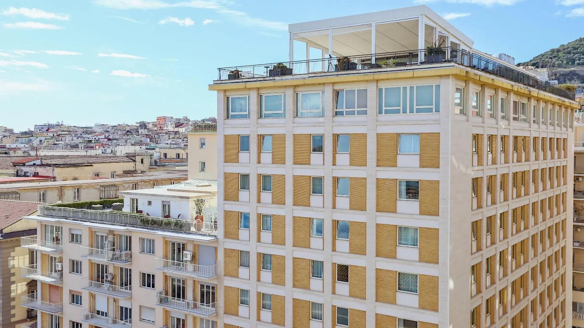 Guest house Neapolitan Skyscraper Suites